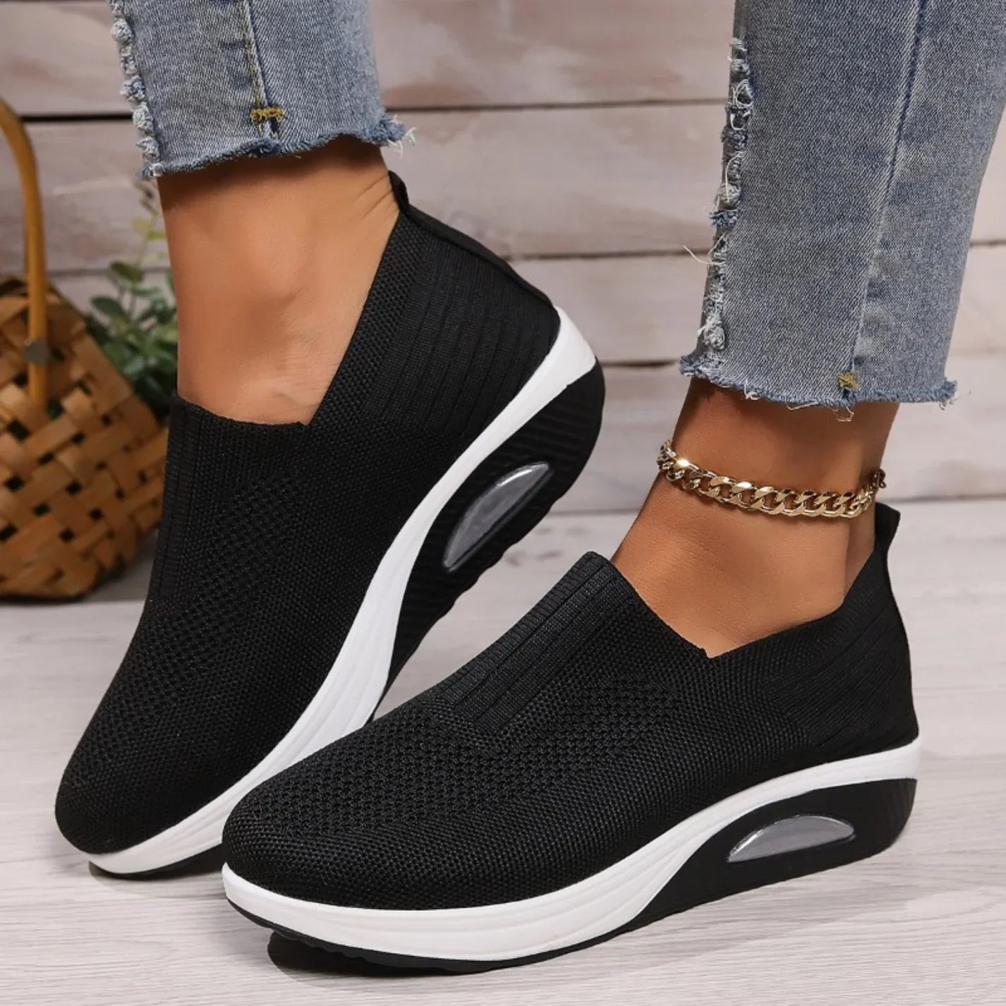 Ella Dames Sneakers | Elastisch Mesh, Verhoogde Sleehak 0