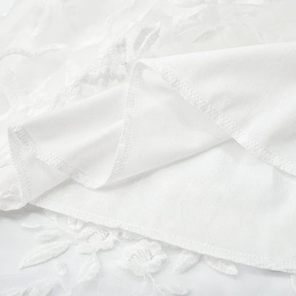 FIORELLA | Witte kanten jurk met bloemenborduursels 3