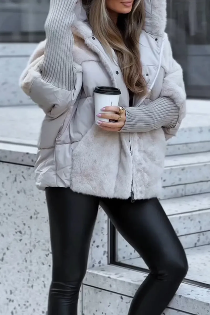 Gewatteerde Lange Winterjas Dames met Capuchon en Meerkleurig Design voor Warmte en Comfort