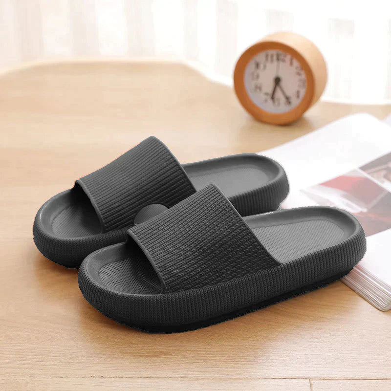Lunaro | Comfortabele Zomerslippers met Stevige Zool
