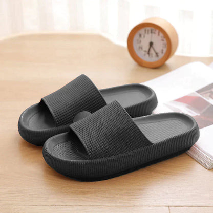 Lunaro | Comfortabele Zomerslippers met Stevige Zool