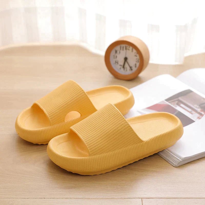 Lunaro | Comfortabele Zomerslippers met Stevige Zool