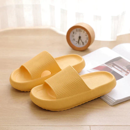 Lunaro | Comfortabele Zomerslippers met Stevige Zool