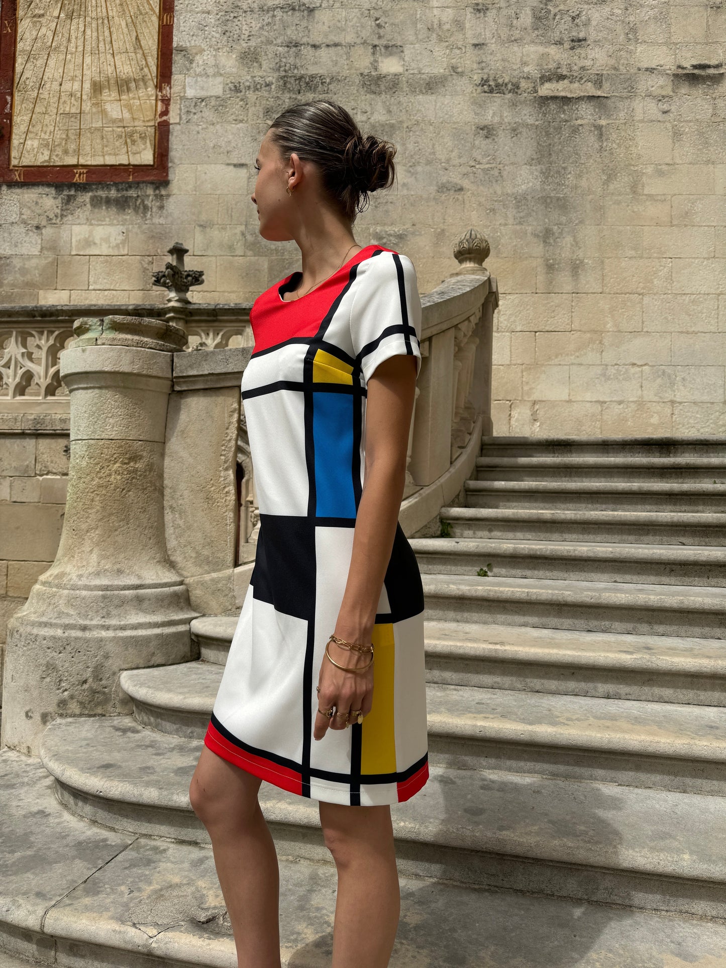 Lina – Retro Mini Jurk met Mondriaanprint
