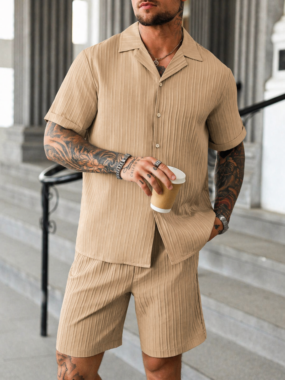 Kaki heren zomer set met overhemd en shorts – relaxed en stijlvol voor vakantie 1