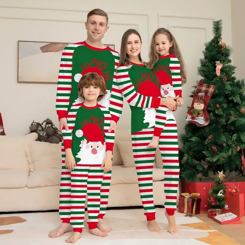 Kerstfamilie Pyjama Set | Zachte, Warme Loungekleding voor het Gezin