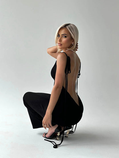 LEANDRA | Elegante zomerjurk met flatterende pasvorm 0
