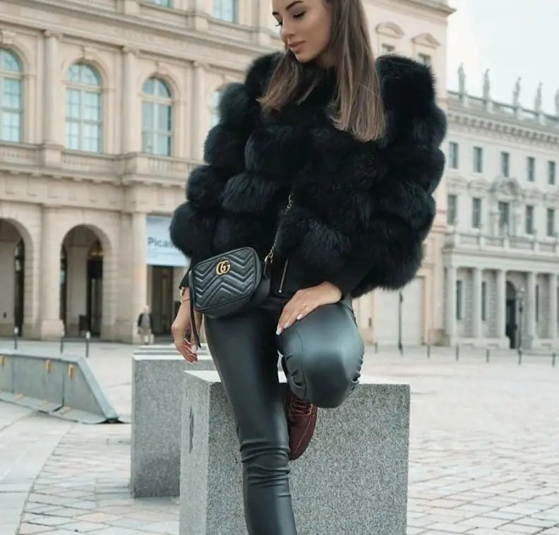 Lange Dames Winterjas – Lichtgewicht, Getailleerd en Volledig Gevoerd voor Elegantie en Comfort 9