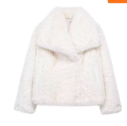 Luxe pluche dames winterjas met turn-down kraag | Trendy kort model 8