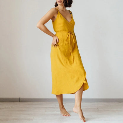 MOLLY | Mouwloze Zomerjurk Crêpe met V-hals 0