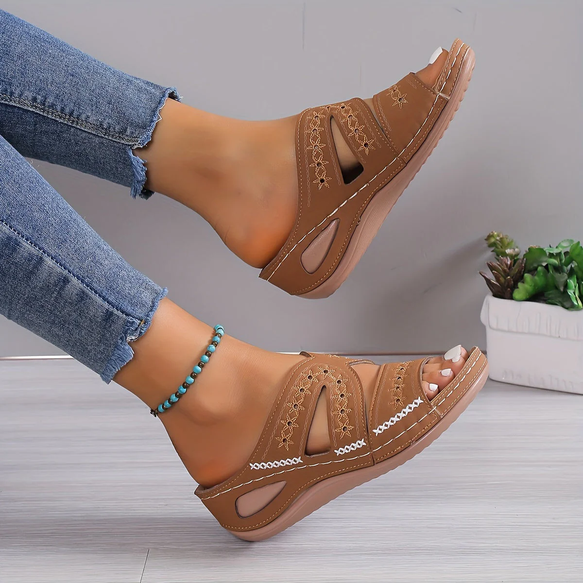 Noriva | Orthopedische Comfortslippers met Open Sleehak 4