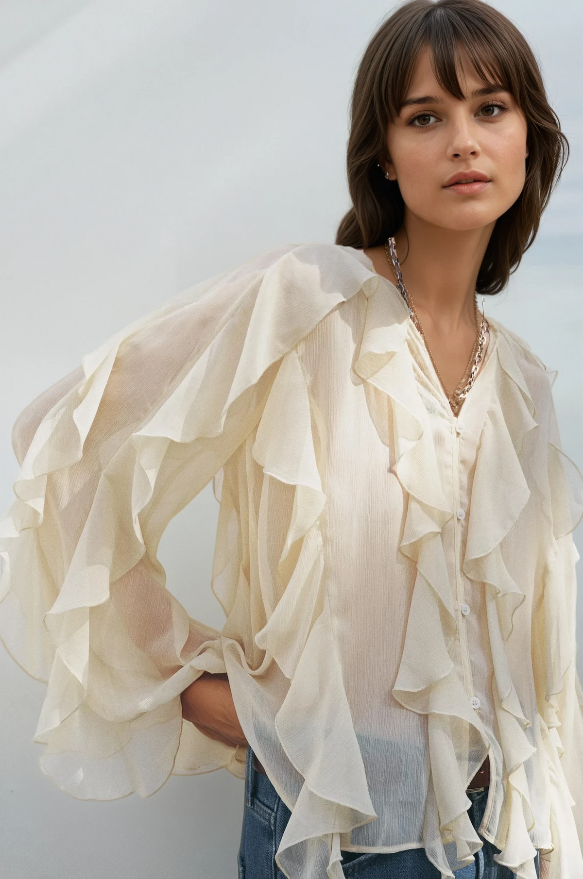 RAELLE | Elegante Blouse met Ruches en Transparante Lagen 3