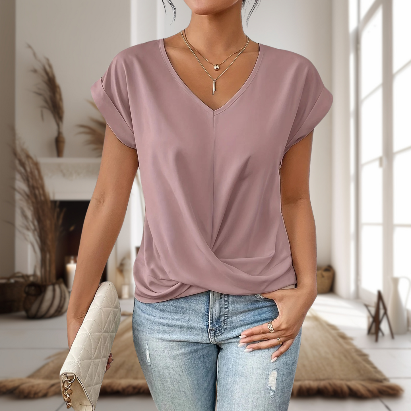 Rosa Dames Blouse | Elegante V-Hals, Gedraaide Zoom, 100% Viscose 1