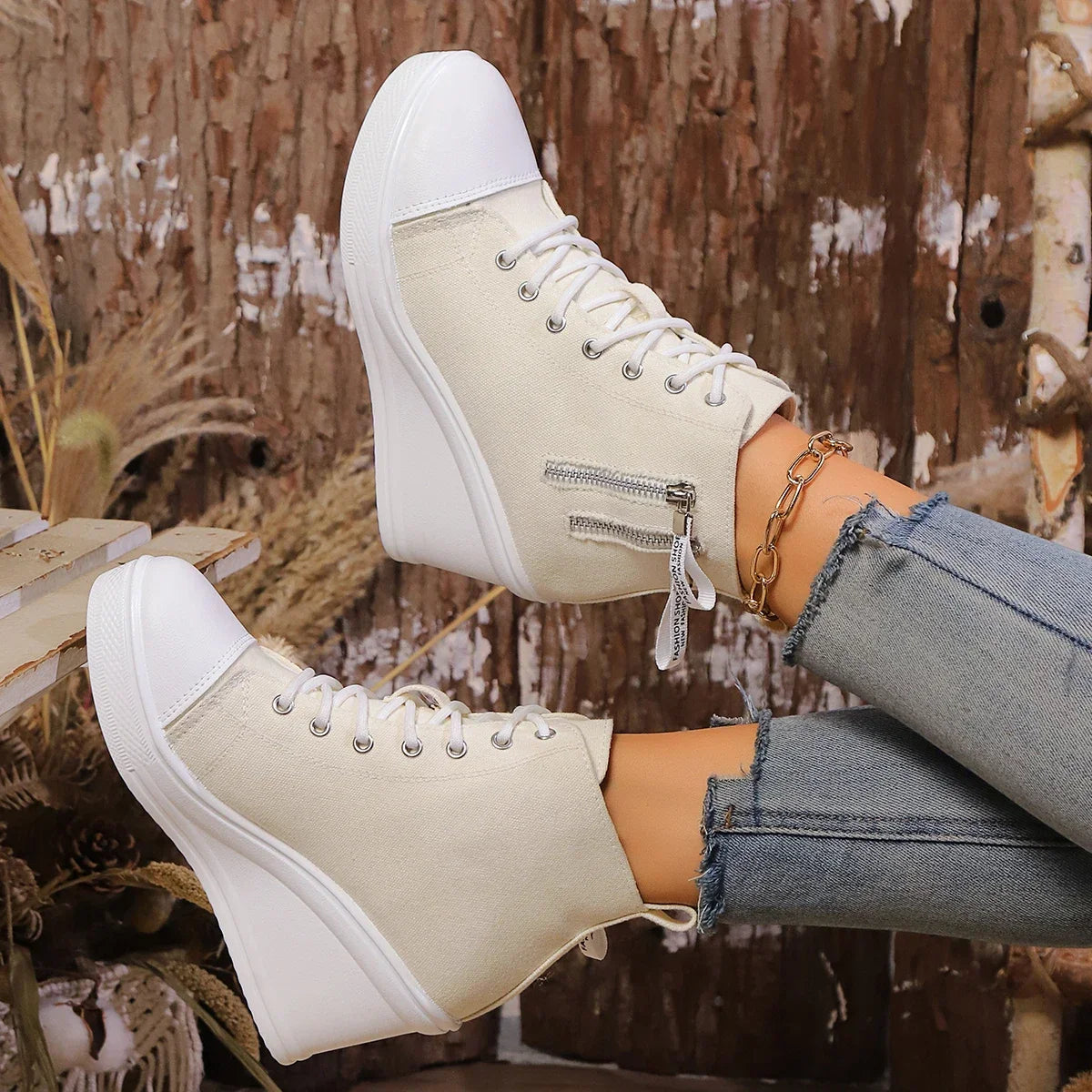LYZANE | Elegant wedge sneaker met ritssluiting en verborgen hak
