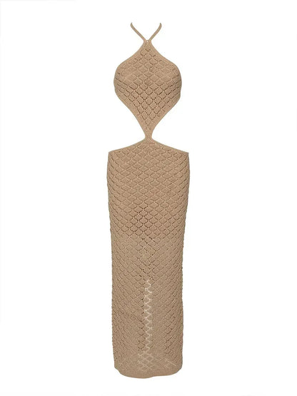 SOLENZA | Sexy backless zomerjurk met halternek en cut-out detail