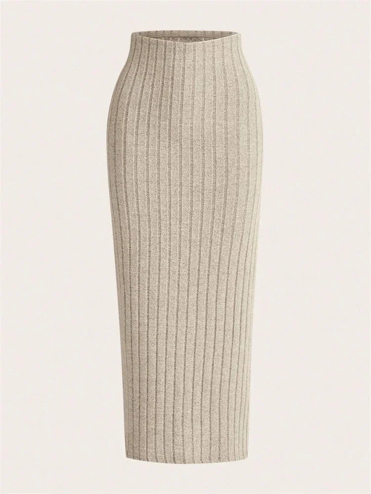 SYRENE | Ribgebreide midi kokerrok met hoge taille