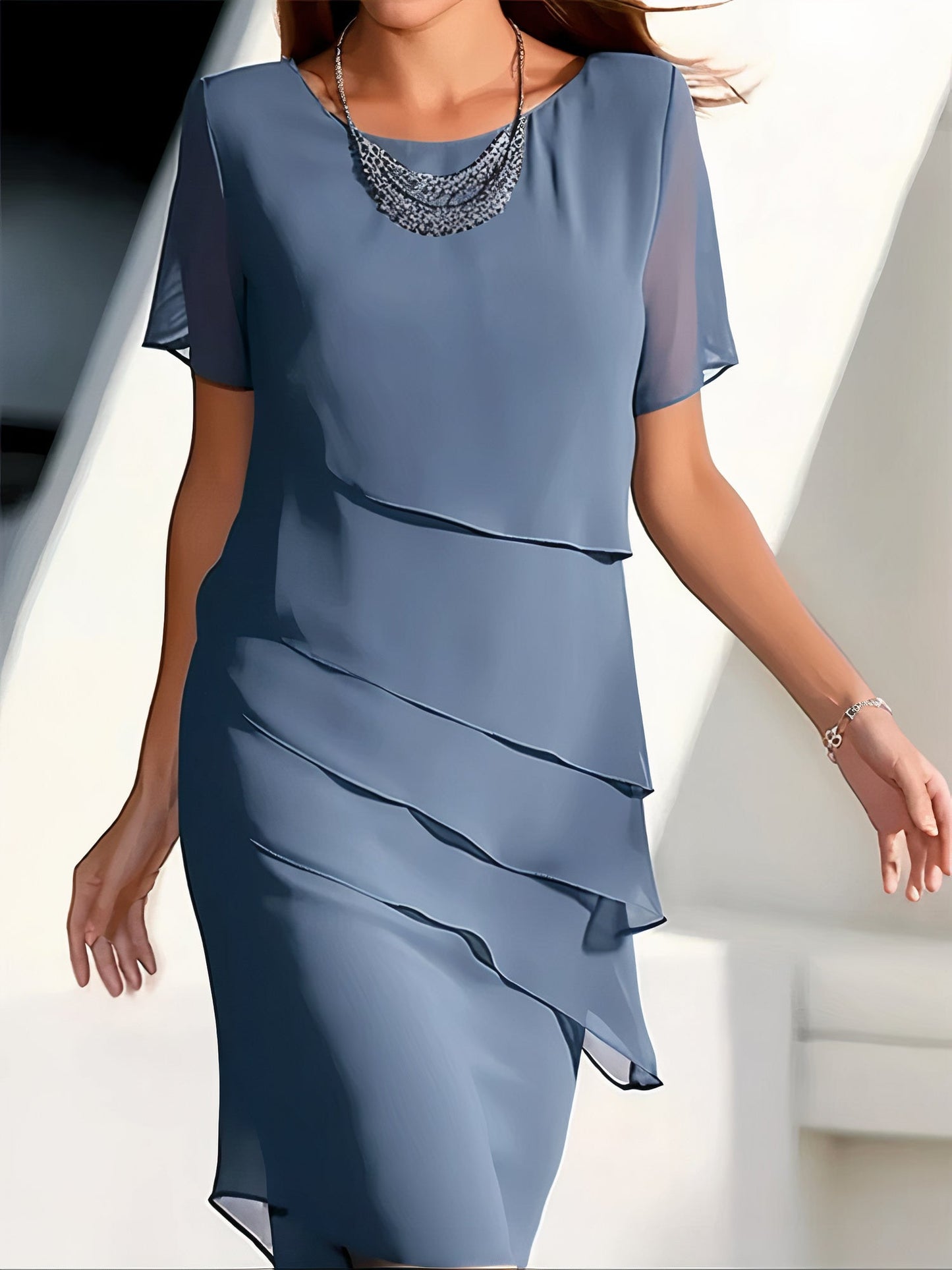 Vera Avondjurk Dames | Lichte Vloeiende Stof, Elegante Pasvorm 1