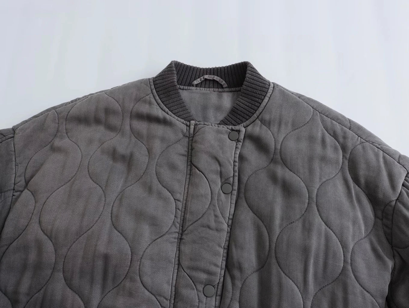 Wolff Zwarte Bomberjack Dames | Gewatteerd, Modern Ontwerp, Comfortabele Pasvorm 5