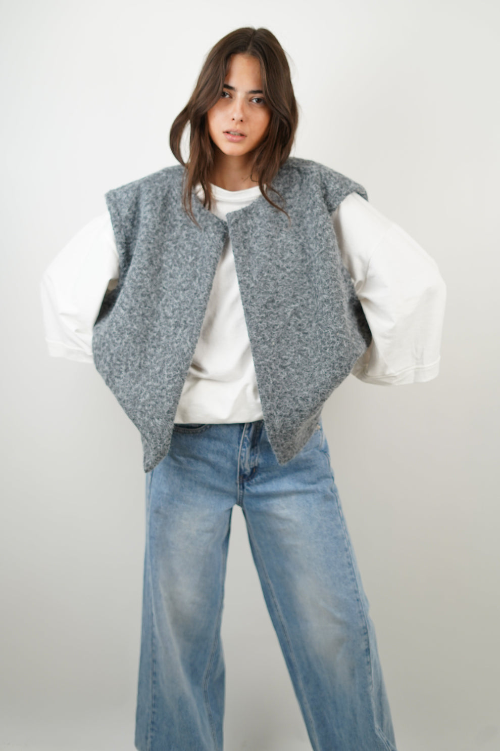 YANELA | Luxe Mohair Vest 7