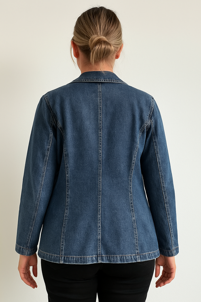 YUKA | Denim Blazer met Tijdloze Snit en Moderne Twist 2