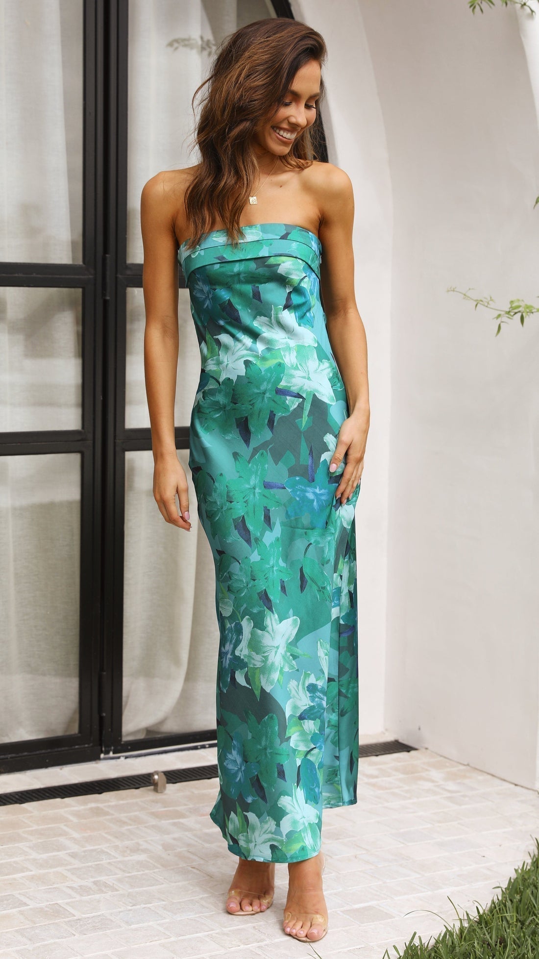 YVELINE | Strapless jurk met elegante snit 4