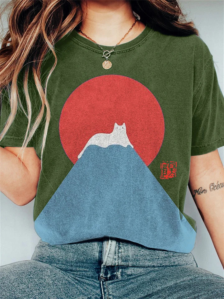 MAISA | Grafisch T-shirt met Kat & Bergprint