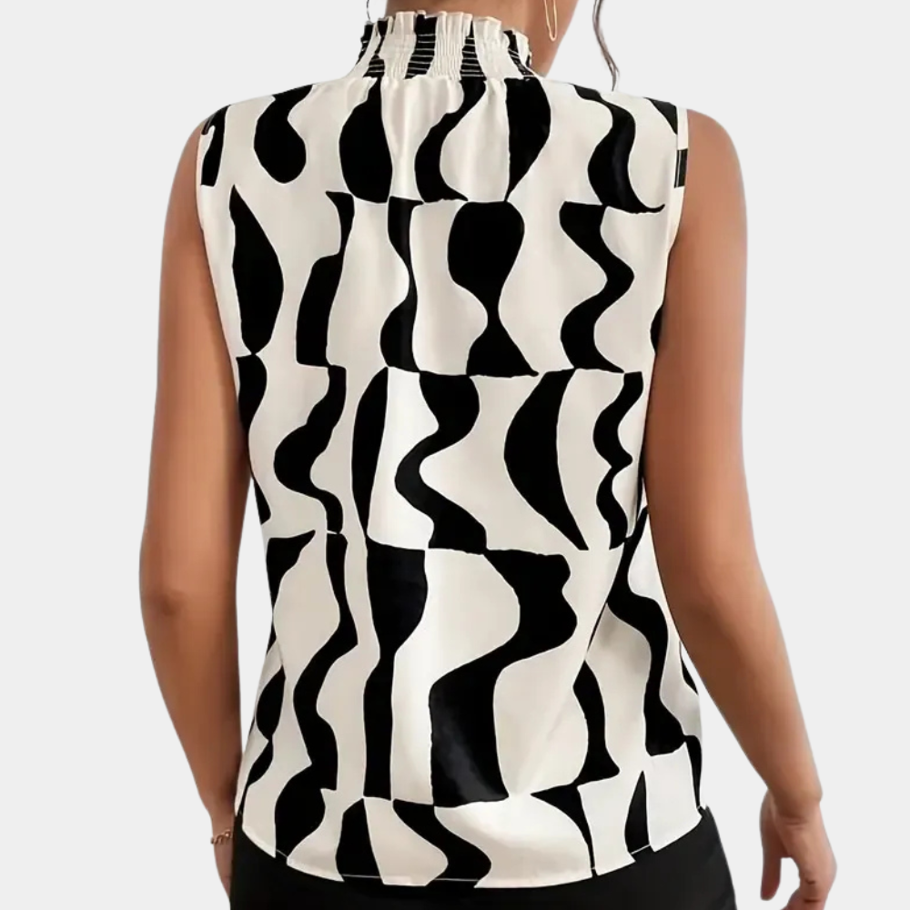 AMARISE | Geraffineerd T-shirt met Hoge Halslijn