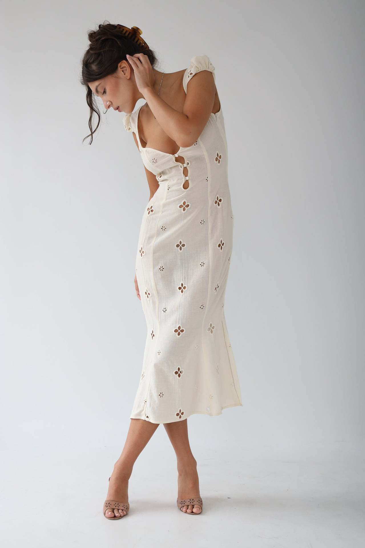 Isabella - Vintage Geborduurde Fishtail Midi-jurk | Romantisch, Elegant & Ademend