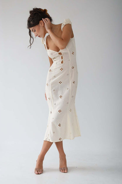 Isabella - Vintage Geborduurde Fishtail Midi-jurk | Romantisch, Elegant & Ademend