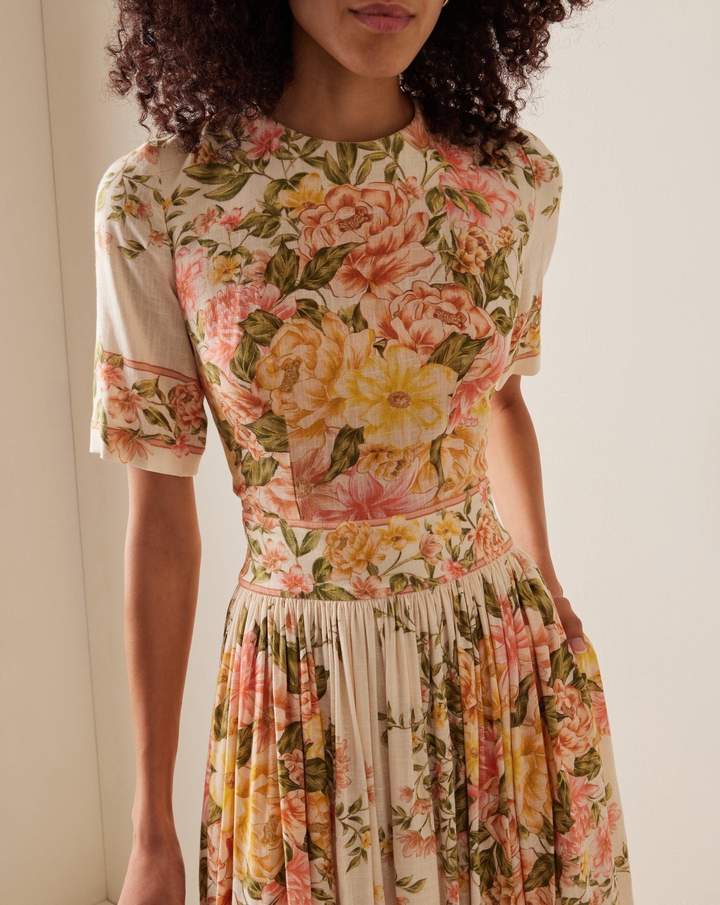 FLORELLA | Bloemen midi-jurk met elegante flair