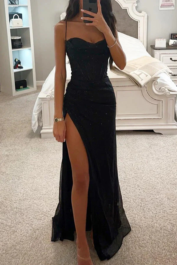 Lunessa | Getailleerde Glitterjurk met Luxe Afwerking