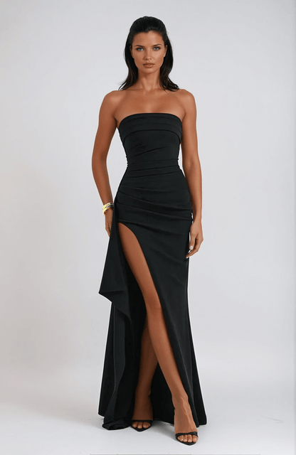 Amira – Stralende Jurk met Split in Elegante Pasvorm